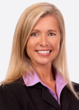 Lesley Rohe
