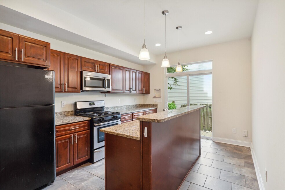 2107 N 17th St unit A, Philadelphia, PA 19121 - photo 1