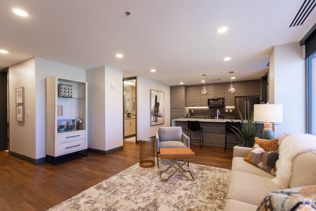 Residence at 600, Amarillo, TX 79101 - photo 7