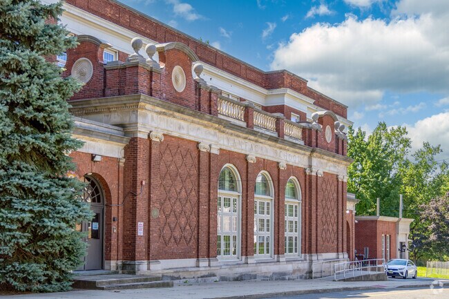 Yantacaw School inspires a strong sense of community in the neighborhood.