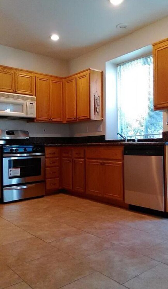 24630 Magnolia Place, Harbor City, CA 90710 - photo 4