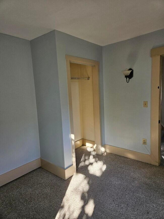 245 Locust St Unit 245, Dover, NH 03820