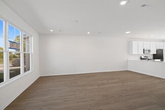 13119 Carolina St, Crown Point, IN 46307