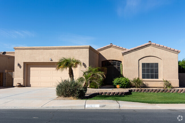 Residents in Picacho Village are good at taking care of their yards.
