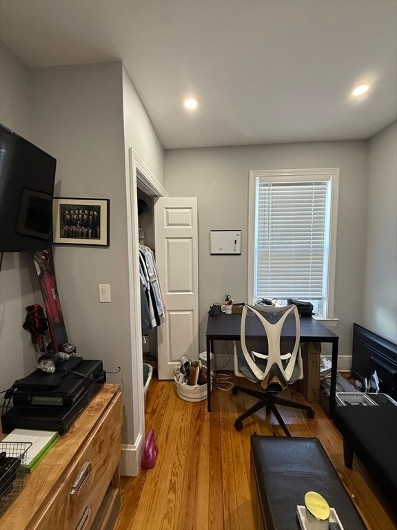 42 Saxton St unit 2, Dorchester, MA 02125 - photo 4