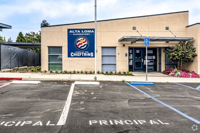 Alta Loma Elementary has a modern campus for Rancho Cucamonga students.