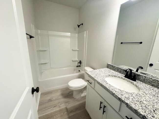 32562 White Bloom Ln, Walker, LA 70785 - photo 7