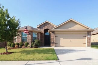 728 Walls Blvd, Crowley, TX 76036