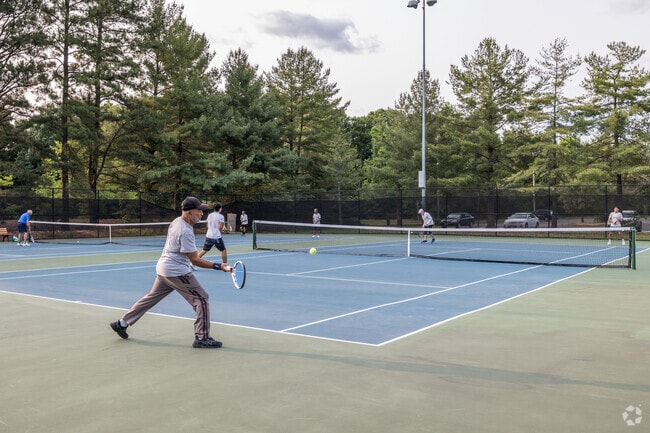 With many amenities in the neighborhood, Franconia residents can stay active.