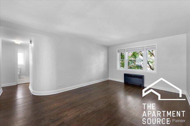 2711 W Berwyn Ave unit 1, Chicago, IL 60625 - photo 5