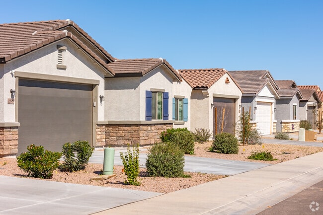 Find your perfect match among the diverse array of homes nestled within Glennwilde Groves.