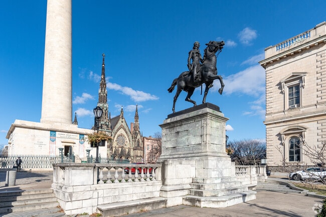 The Washington Monument in Mount Vernon, Baltimore, MD honors the first George Washington.