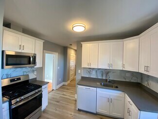 11 Dudley St Unit 3, Cambridge, MA 02140