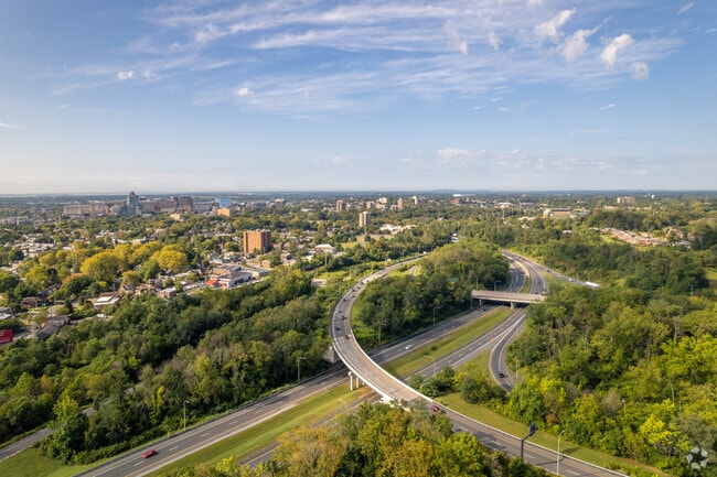 Carrcroft lies right next to the I-95 and Route 202 interchange, making travel a breeze.