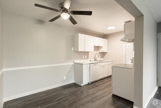 24 Alan Ct, Florence, KY 41042