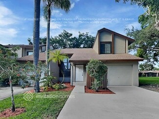 22301 Thousand Pines Ln, Boca Raton, FL 33428