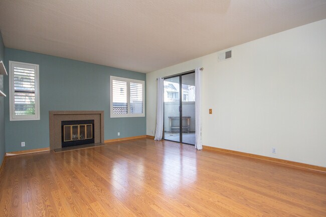 2218 River Run Dr unit 99, San Diego, CA 92108 - photo 5