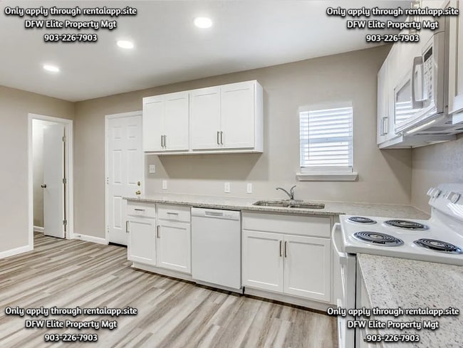 3014 Poplar St, Greenville, TX 75402 - photo 7