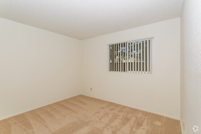 Sunrise Oaks, Citrus Heights, CA 95610 - photo 5