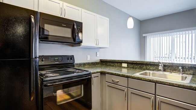 The Social at Stadium Walk®, Fort Collins, CO 80521 - photo 6