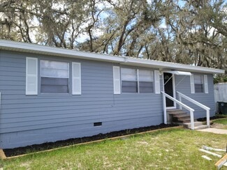 909 W Circle St, Avon Park, FL 33825