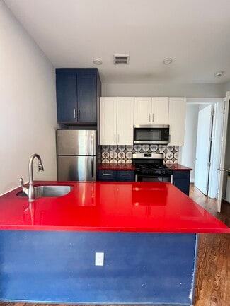 735 Garfield Ave Unit 3B, Jersey City, NJ 07305