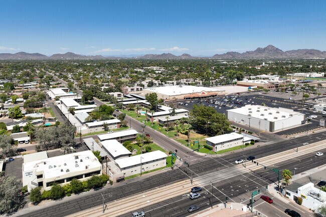 Camelback Properties, Phoenix, AZ 85013 - photo 6