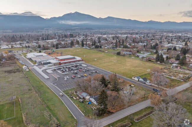 Daly School blends community pride with a comfortable school environment in Hamilton.
