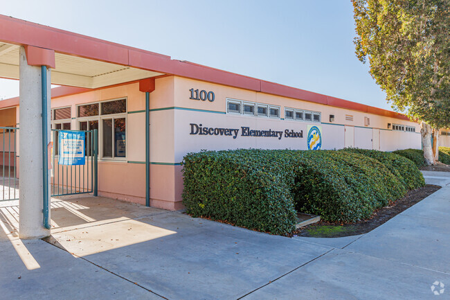 Discovery Charter School, Rankings & Reviews - Homes.com