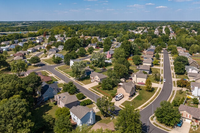 Residents of Pleasant Valley will enjoy walking along the quiet tree-lined streets.