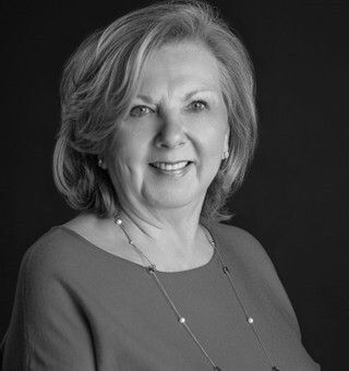 Pauline Evans