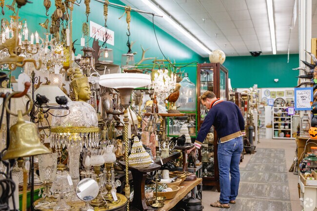 South Broadway offers a blend of antique shops and boutiques near Baker Park.