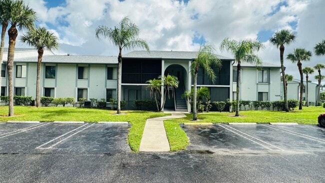1006 Green Pine Blvd, West Palm Beach, FL 33409 - photo 4
