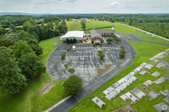 There is great parking at Mount Carmel Christian School.