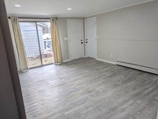 1313 E 9th St Unit 2, Anderson, IN 46012