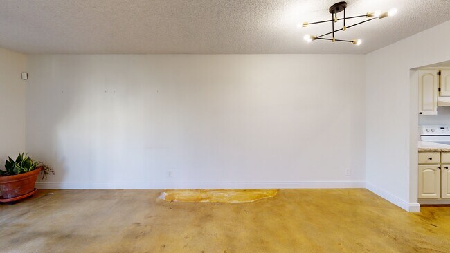 1232 S Military Trail unit 1913, Deerfield Beach, FL 33442 - photo 2