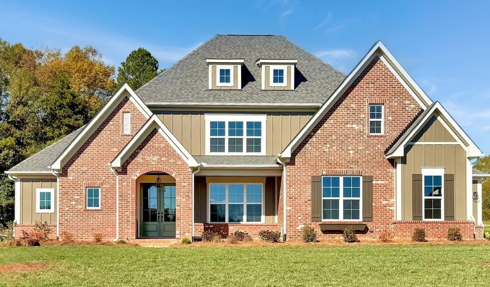 133 Crestview Ln, Troutman, NC 28166 - photo 1