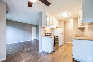 2461 Warring St, Berkeley, CA 94704