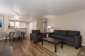 2605 W Maplewood Ave, Bellingham, WA 98225