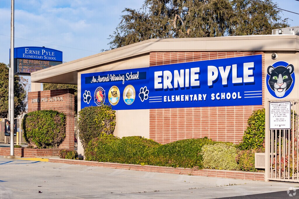 Ernie Pyle Elementary of Bellflower is an award winning school.