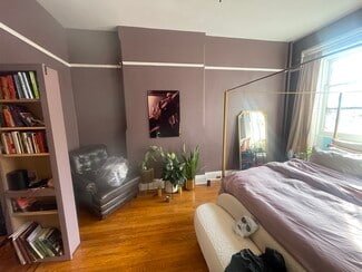 241 Carlton Ave Unit 2, Brooklyn, NY 11205