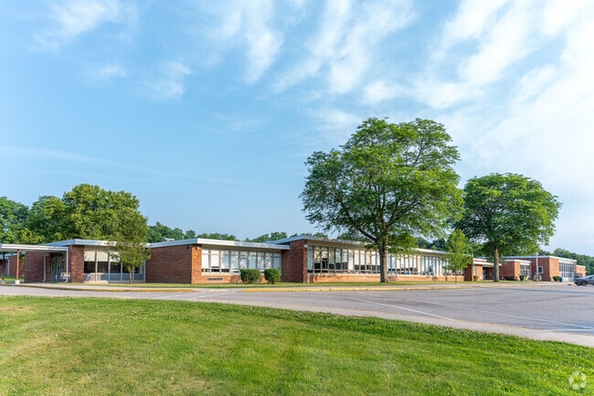 Students from Blooming Grove can begin their education at Taft Elementary School.