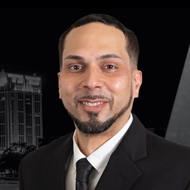 Agent Photo