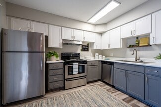 3800 W Chandler Blvd, Chandler, AZ 85226