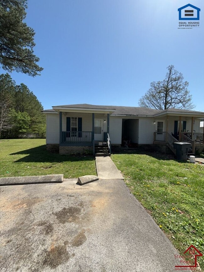 28 Bybee Woods Dr Unit 2, McMinnville, TN 37110