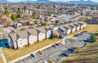 2744 Melrose Ave NW, Roanoke, VA 24017