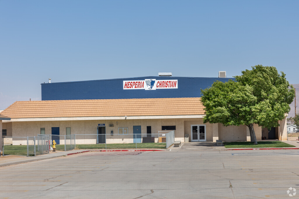 Hesperia Christian School partners with families to provide excellent academics.