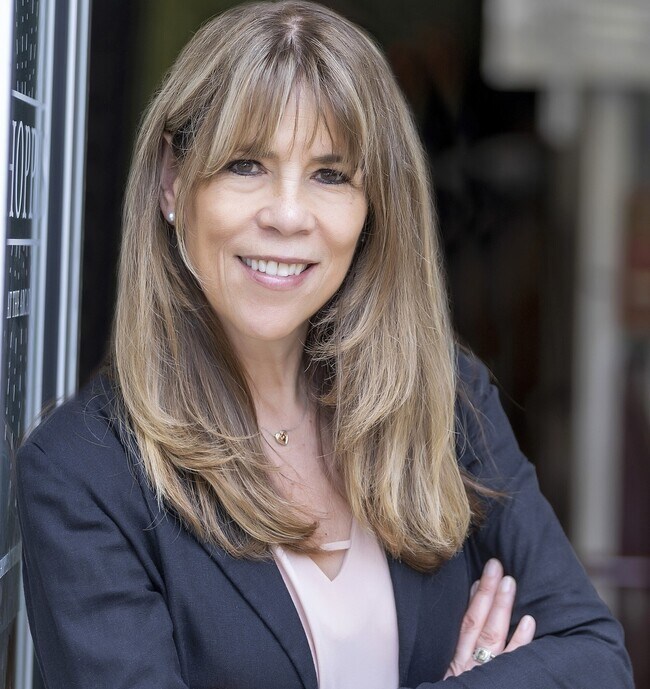 Julie Ann King