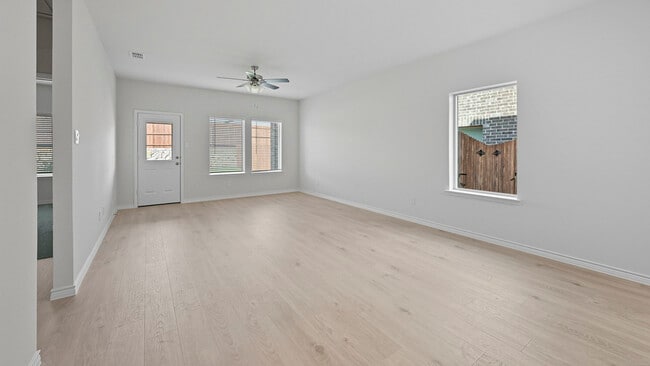 3553 Barnfield Ave, Aubrey, TX 76227 - photo 3