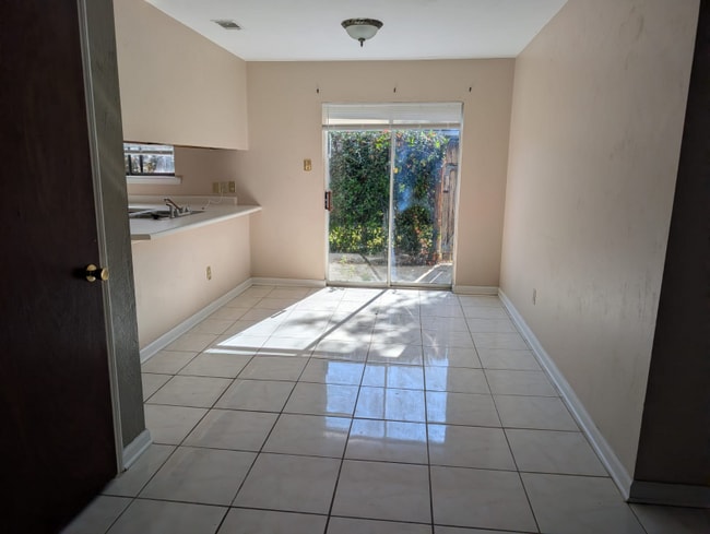 1736 Augustine Place, Tallahassee, FL 32301 - photo 7